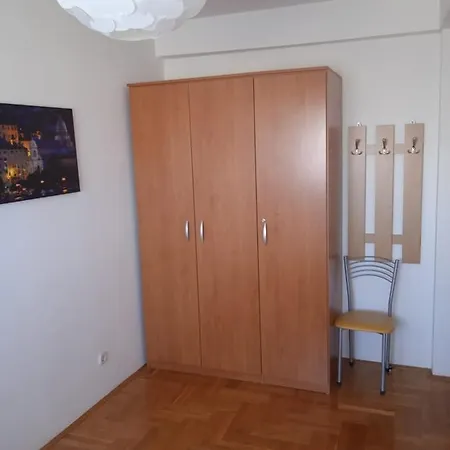Luka With Balcony, Sea View And Free Parking Apartment *